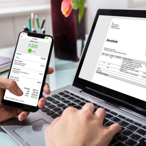 Faire sa facturation soi-même ou déléguer à une agence : comment trancher